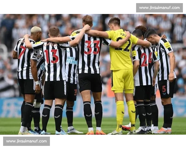 英超足球联赛风靡全球背后的多重魅力解析与商业成功之道深度探秘 - 副本 - 副本 (3)